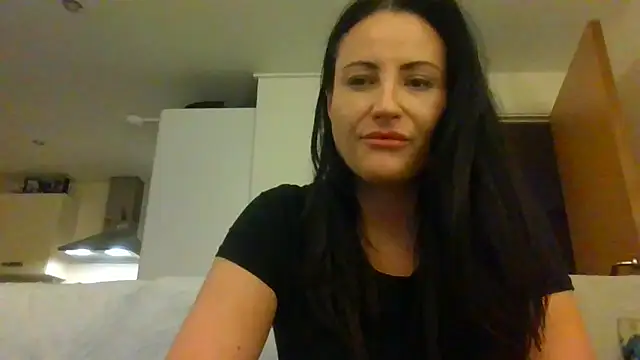 jasmine38england online show from 05/06/26, 10:04