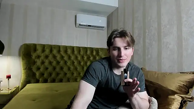 MarkYeti online show from 11/26/25, 01:01