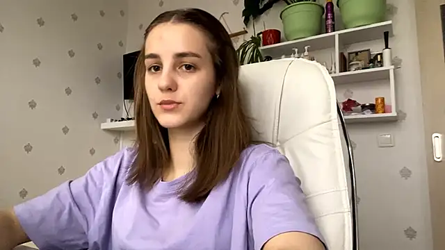 SweetieKatie online show from 12/02/25, 08:08