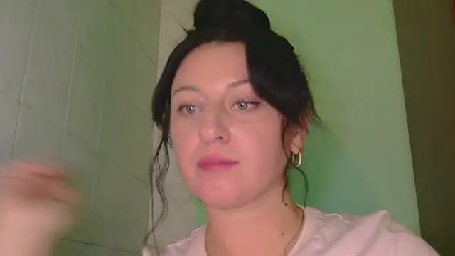 MelinaAx online show from 12/04/25, 11:57