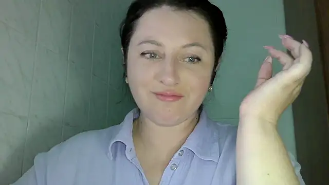 Snapshot of MelinaAx chatting on 05/19/26, 08:59 MelinaAx online show from 05/19/26, 08:59