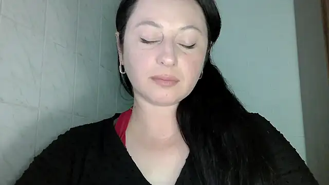Snapshot of MelinaAx chatting on 06/06/26, 07:51 MelinaAx online show from 06/06/26, 07:51