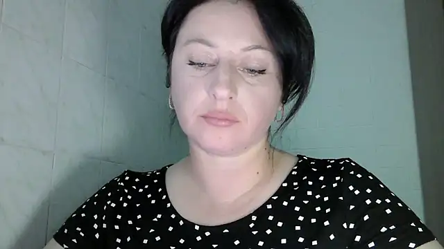 Snapshot of MelinaAx chatting on 06/09/26, 08:09 MelinaAx online show from 06/09/26, 08:09