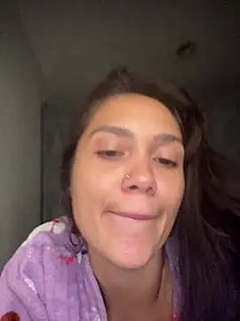 Snapshot of carolsapequinha chatting on 05/22/26, 08:47 carolsapequinha online show from 05/22/26, 08:47