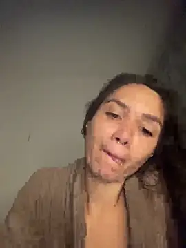 Snapshot of carolsapequinha chatting on 06/18/26, 11:58 carolsapequinha online show from 06/18/26, 11:58