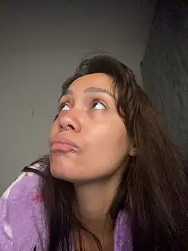 Snapshot of carolsapequinha chatting on 06/26/26, 05:39 carolsapequinha online show from 06/26/26, 05:39