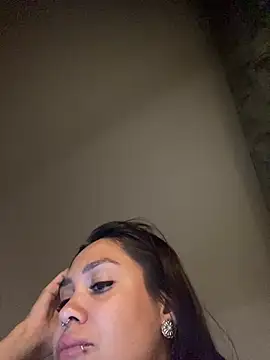 Snapshot of carolsapequinha chatting on 07/17/26, 04:52 carolsapequinha online show from 07/17/26, 04:52