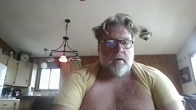 Snapshot of Joshc405 chatting on 05/06/26, 03:28 Joshc405 online show from 05/06/26, 03:28