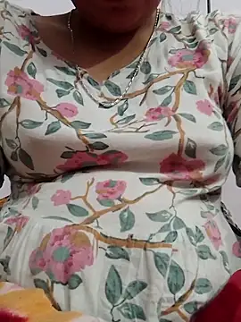 isha sharma2002 online show from 11/24/25, 06:07