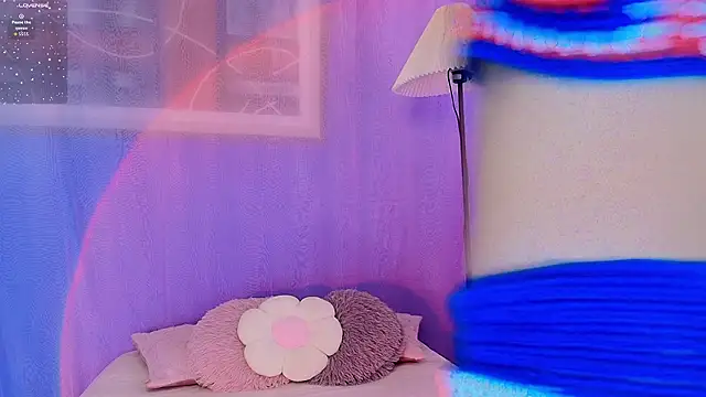 Snapshot of lizzy_kane chatting on 07/08/26, 08:13 lizzy kane online show from 07/08/26, 08:13