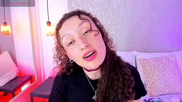 Martina 077 online show from 04/21/26, 01:42