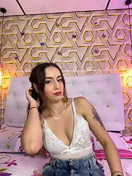 MelanyyJhonson15 online show from 11/23/25, 10:42