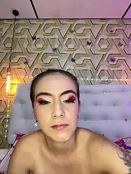 MelanyyJhonson15 online show from 04/18/26, 02:59