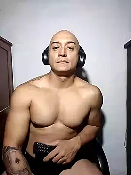 nicolssssssssss online show from 11/13/25, 06:01