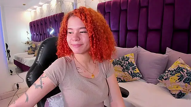 avrilwaynee online show from 11/20/25, 12:05