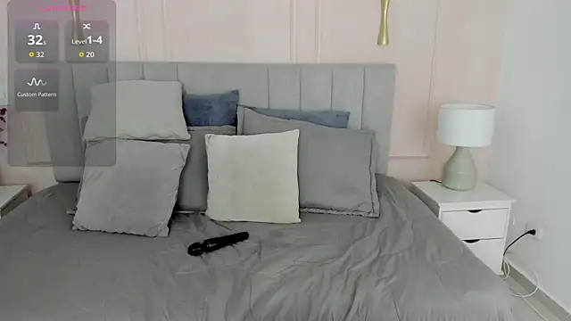 Dulce emi online show from 04/23/26, 12:29