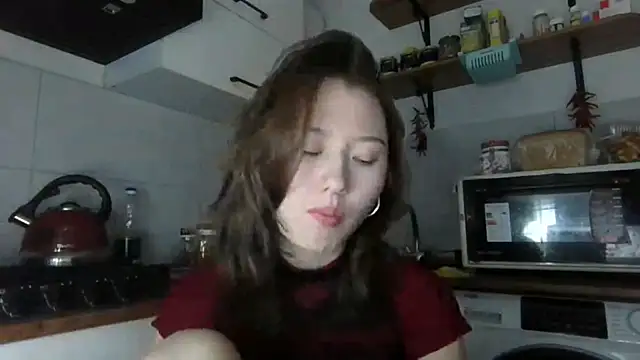 Snapshot of DeenaCaho chatting on 12/05/25, 02:36 DeenaCaho online show from 12/05/25, 02:36