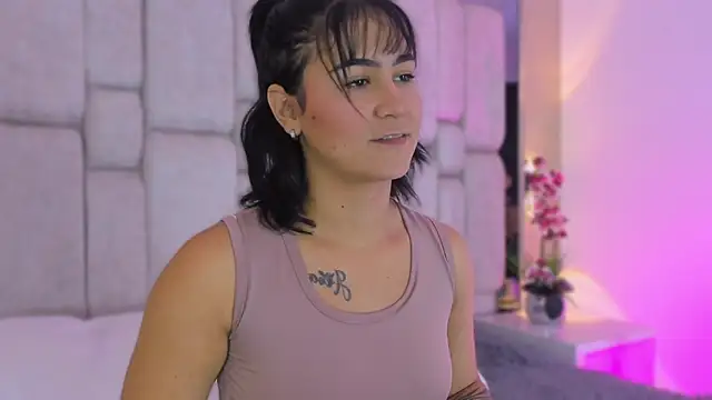 SnakeMuse online show from 11/30/25, 04:05