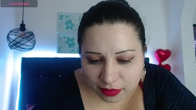 Catalinajane1 online show from 04/03/26, 01:42