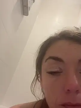 Snapshot of miatate chatting on 02/07/26, 09:02 miatate online show from 02/07/26, 09:02