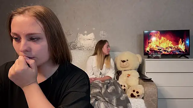 Seylune online show from 11/30/25, 04:27