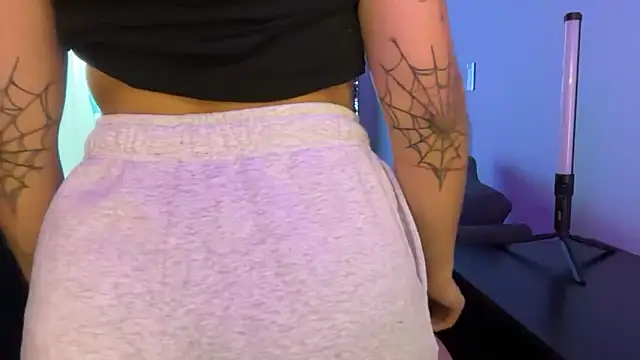 BabiSander11 online show from 12/16/25, 05:51