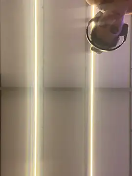 Snapshot of Monahliza chatting on 02/11/26, 11:54 Monahliza online show from 02/11/26, 11:54