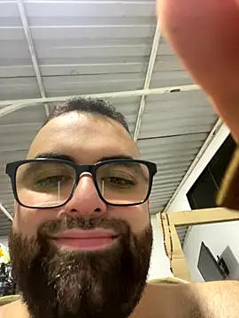 julianlondo111 online show from 11/29/25, 03:53