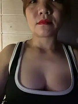 Diana-sexyy online show from 04/23/26, 02:41