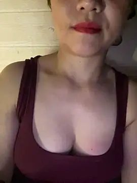 Snapshot of Diana-sexyy chatting on 06/03/26, 02:08 Diana-sexyy online show from 06/03/26, 02:08