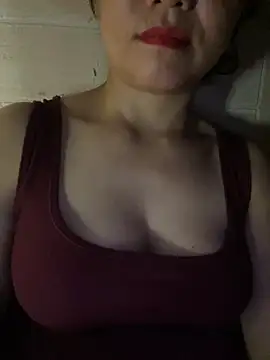 Snapshot of Diana-sexyy chatting on 06/03/26, 02:33 Diana-sexyy online show from 06/03/26, 02:33