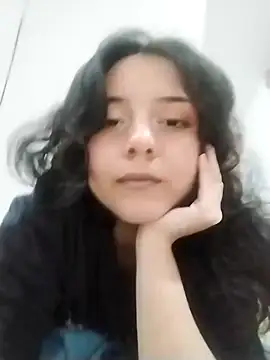 chibi love online show from 04/23/26, 04:09