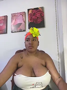 morena-2025 online show from 04/20/26, 04:54