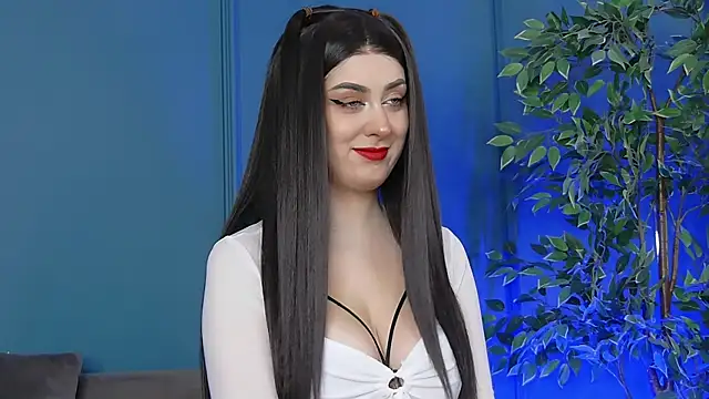 IrissBell online show from 11/27/25, 06:59