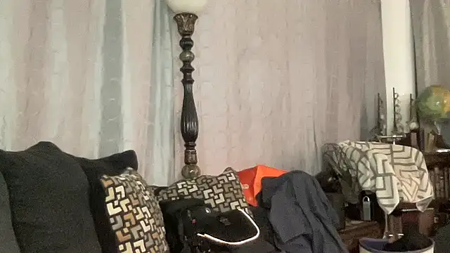 8N0Make8Laik online show from 11/18/25, 04:28