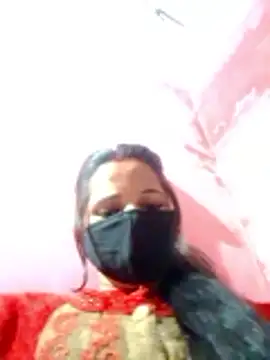 Bigg bhabi online show from 12/04/25, 01:20