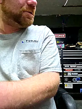 Snapshot of Txweld69 chatting on 11/24/25, 07:57 Txweld69 online show from 11/24/25, 07:57