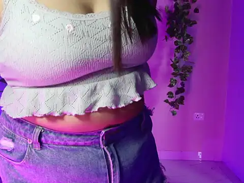 Saira Hotty online show from 03/18/26, 08:06