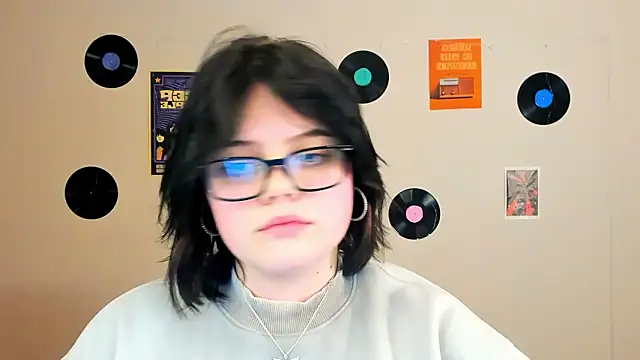 lika pop online show from 02/03/26, 07:52