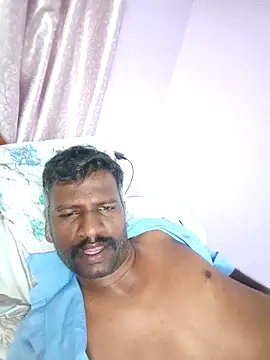 Snapshot of Paramkeerthi chatting on 05/19/26, 02:56 Paramkeerthi online show from 05/19/26, 02:56