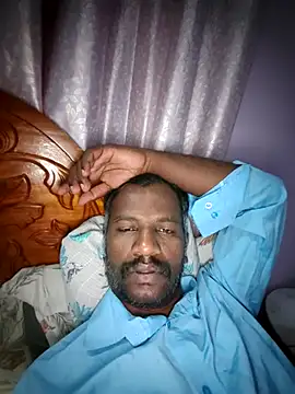 Snapshot of Paramkeerthi chatting on 05/23/26, 08:35 Paramkeerthi online show from 05/23/26, 08:35