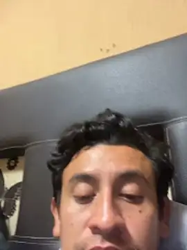 manrrique4567 online show from 02/14/26, 04:42