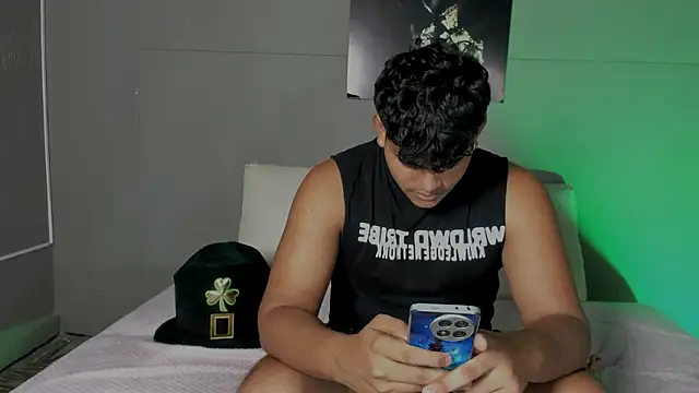 nicolvibes 212 online show from 03/17/26, 10:02