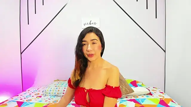 VictoriaRouge  online show from 11/20/25, 12:38