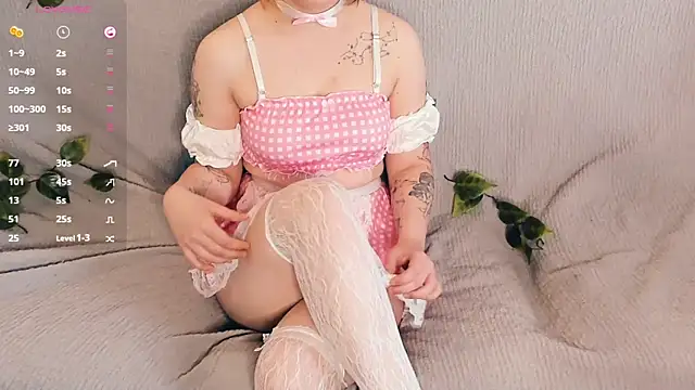 KatherinaTaton online show from 11/20/25, 07:41