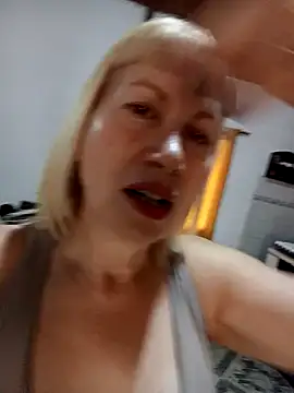 SexyMilf1211 online show from 01/07/26, 01:35