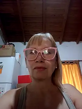 SexyMilf1211 online show from 03/27/26, 03:45