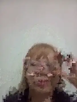 Snapshot of SexyMilf1211 chatting on 05/18/26, 10:54 SexyMilf1211 online show from 05/18/26, 10:54