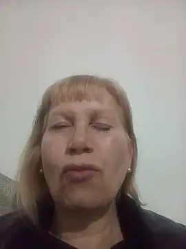 Snapshot of SexyMilf1211 chatting on 05/27/26, 12:51 SexyMilf1211 online show from 05/27/26, 12:51