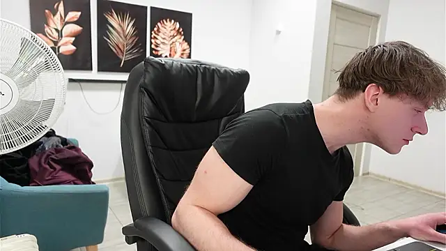 Charles Dreams online show from 02/03/26, 07:08